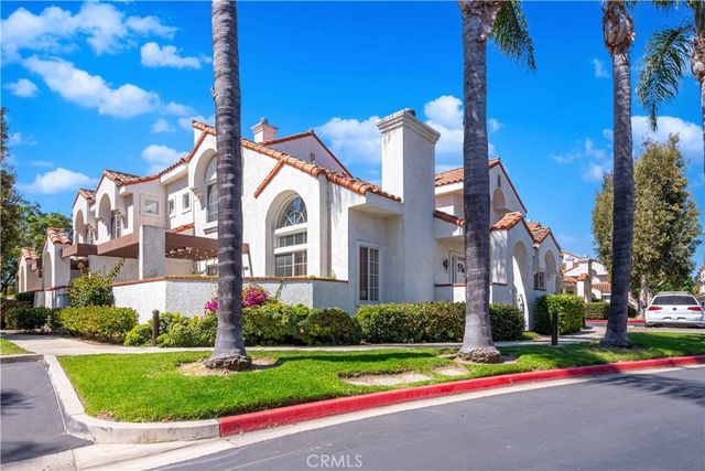 268 Camino Cortina, Camarillo, CA 93010
