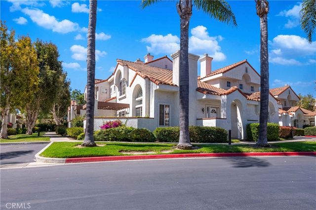 268 Camino Cortina, Camarillo, CA 93010