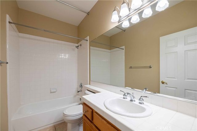 268 Camino Cortina, Camarillo, CA 93010