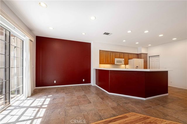 268 Camino Cortina, Camarillo, CA 93010