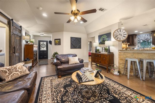 5 Cedar Valley Court, Wimberley, TX 78676