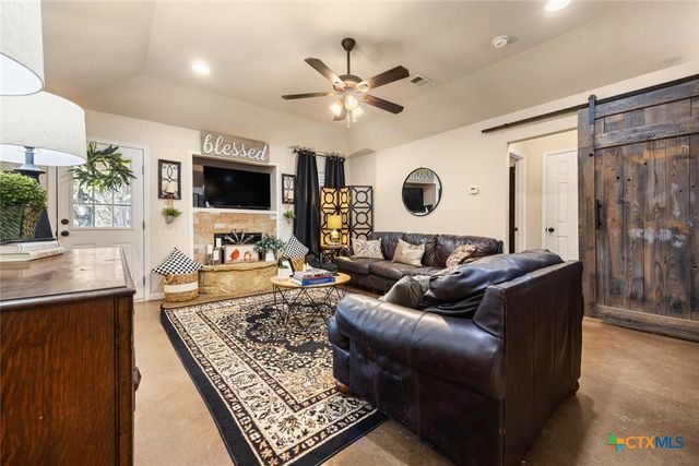 5 Cedar Valley Court, Wimberley, TX 78676