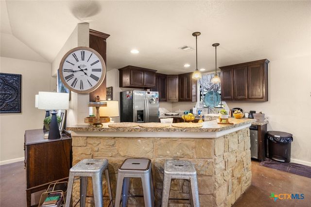 5 Cedar Valley Court, Wimberley, TX 78676