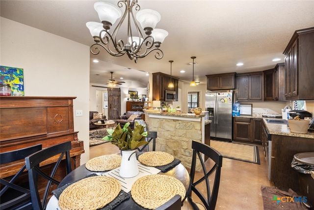 5 Cedar Valley Court, Wimberley, TX 78676