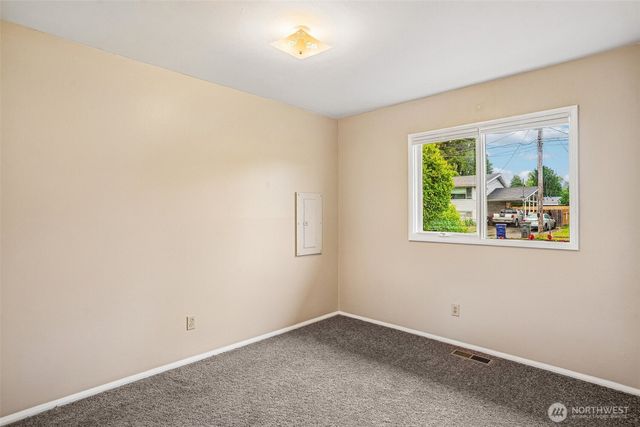 2711 N Street SE, Auburn, WA 98002