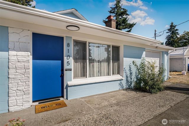 8105 Fairway Drive SW, Lakewood, WA 98498