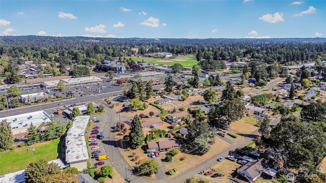 8105 Fairway Drive SW, Lakewood, WA 98498