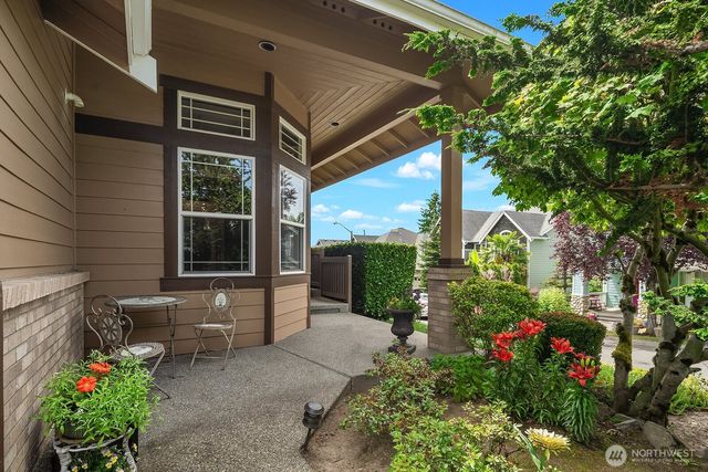 13915 SE 238th Place, Kent, WA 98042