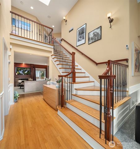 13915 SE 238th Place, Kent, WA 98042