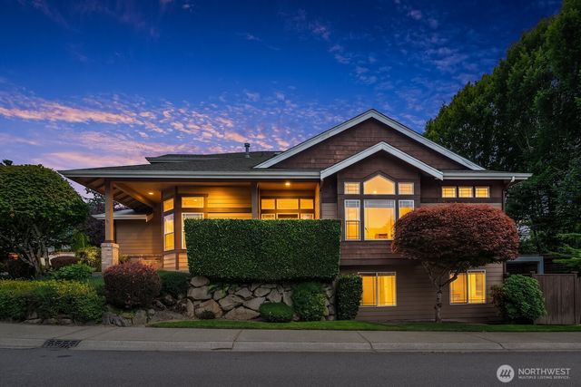 13915 SE 238th Place, Kent, WA 98042