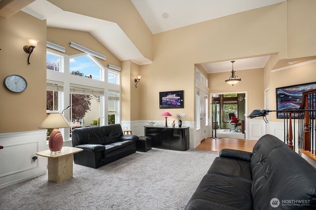 13915 SE 238th Place, Kent, WA 98042