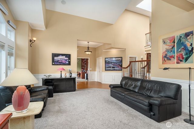 13915 SE 238th Place, Kent, WA 98042