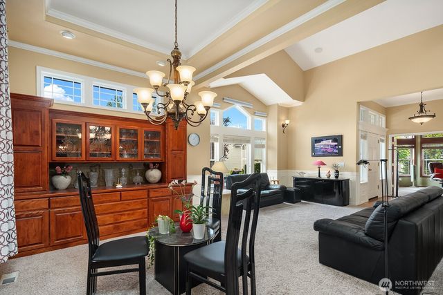 13915 SE 238th Place, Kent, WA 98042