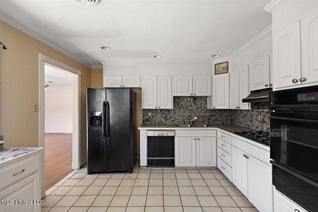 3331 Cherrywood Drive, Jackson, MS 39212