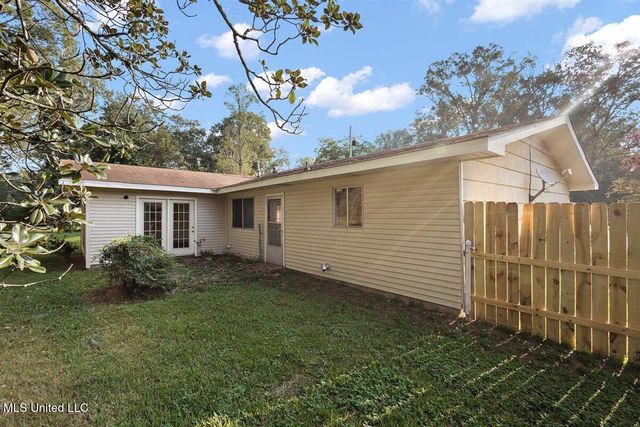 3331 Cherrywood Drive, Jackson, MS 39212