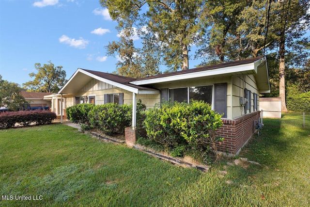 3331 Cherrywood Drive, Jackson, MS 39212