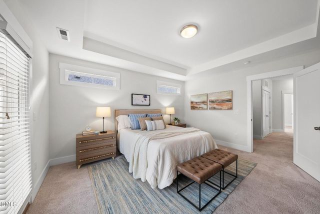 174 Bluffwood Avenue, Chapel Hill, NC 27516