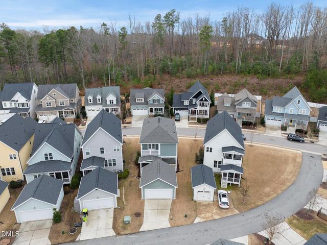 174 Bluffwood Avenue, Chapel Hill, NC 27516