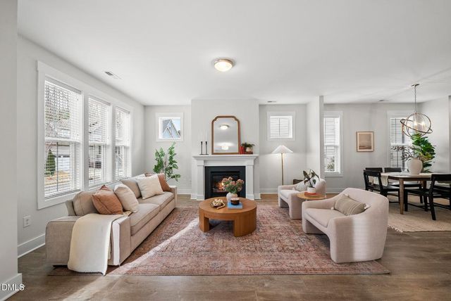 174 Bluffwood Avenue, Chapel Hill, NC 27516