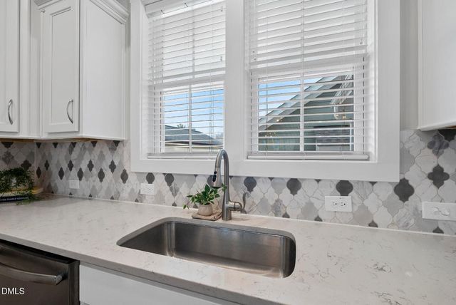 174 Bluffwood Avenue, Chapel Hill, NC 27516