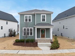 174 Bluffwood Avenue, Chapel Hill, NC 27516