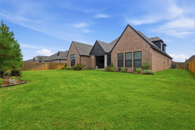 5911 E 128th Street S, Bixby, OK 74008