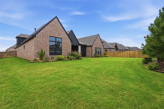 5911 E 128th Street S, Bixby, OK 74008
