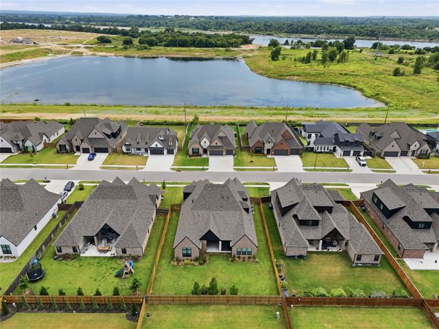 5911 E 128th Street S, Bixby, OK 74008