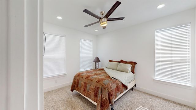 227 Lanyard Drive, Lewisville, TX 75057