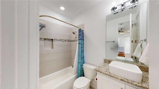 227 Lanyard Drive, Lewisville, TX 75057