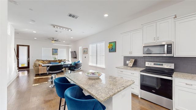 227 Lanyard Drive, Lewisville, TX 75057