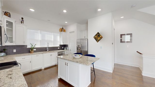 227 Lanyard Drive, Lewisville, TX 75057