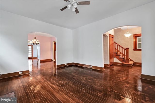 116 S 1ST AVE, Lebanon, PA 17042