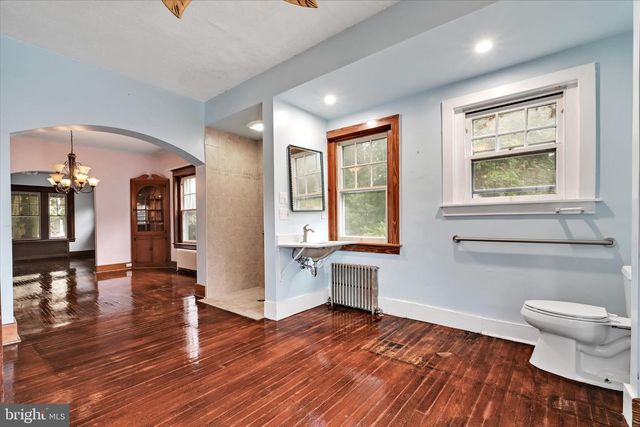 116 S 1ST AVE, Lebanon, PA 17042