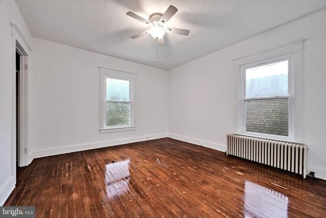 116 S 1ST AVE, Lebanon, PA 17042