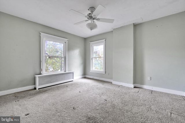 116 S 1ST AVE, Lebanon, PA 17042