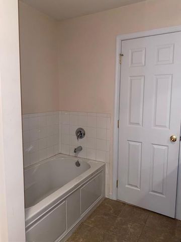841 Fork Drive, Easton, PA 18040