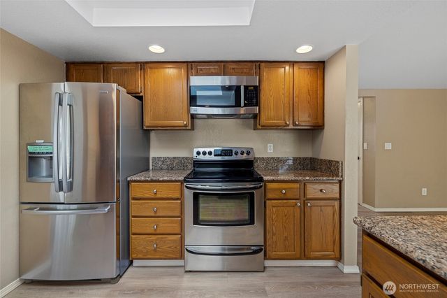 90 Chinook Place, La Conner, WA 98257