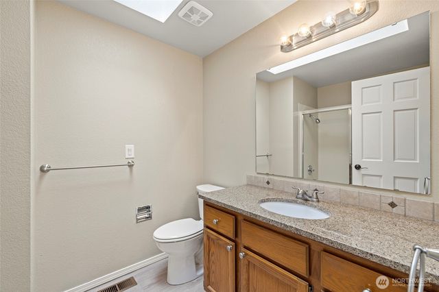 90 Chinook Place, La Conner, WA 98257