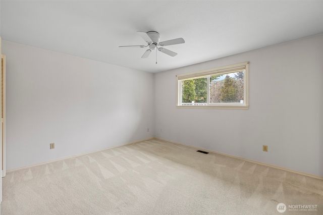 90 Chinook Place, La Conner, WA 98257