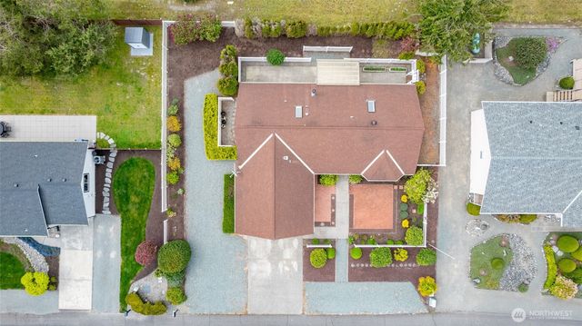 90 Chinook Place, La Conner, WA 98257