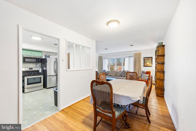 1811 PALO CIR, Baltimore, MD 21227