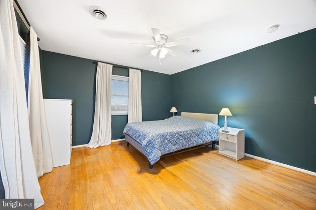 1811 PALO CIR, Baltimore, MD 21227