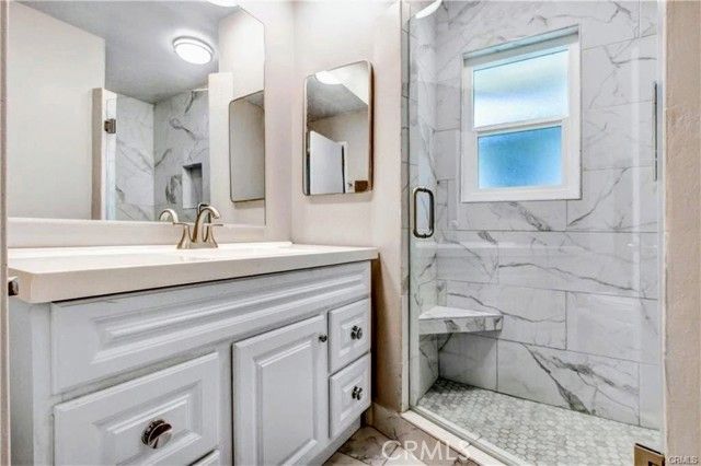 1621 W Montrose, Hemet, CA 92543