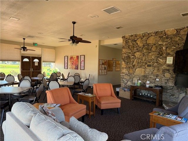 1621 W Montrose, Hemet, CA 92543