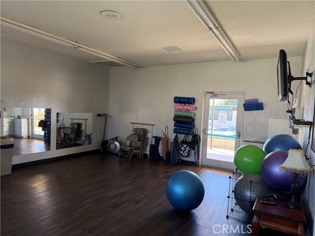 1621 W Montrose, Hemet, CA 92543