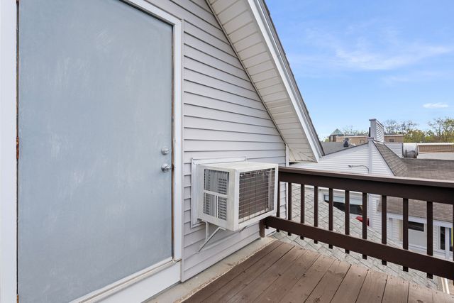 388 W Liberty Street, Wauconda, IL 60084