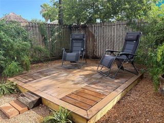 5325 Avenue R 1/2 B, Galveston, TX 77551