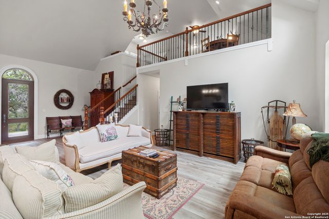 792 alamo beach, Pipe Creek, TX 78063