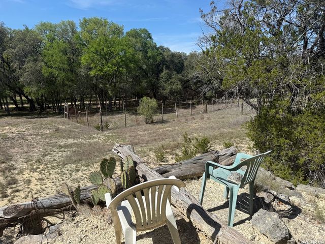 792 alamo beach, Pipe Creek, TX 78063